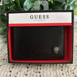 Guess Los Angeles Men's Black Billfold Lion Emblem Wallet NWT